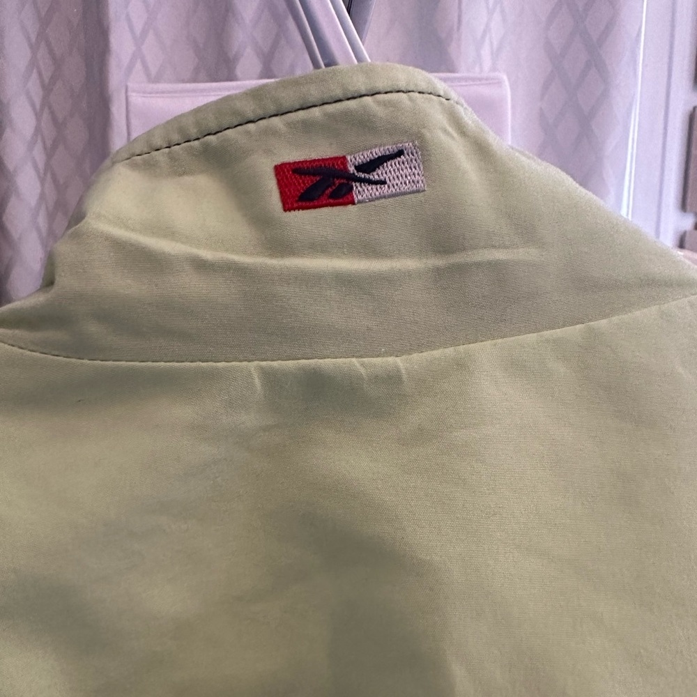 O—Reebok jacket - Picture 9 of 13